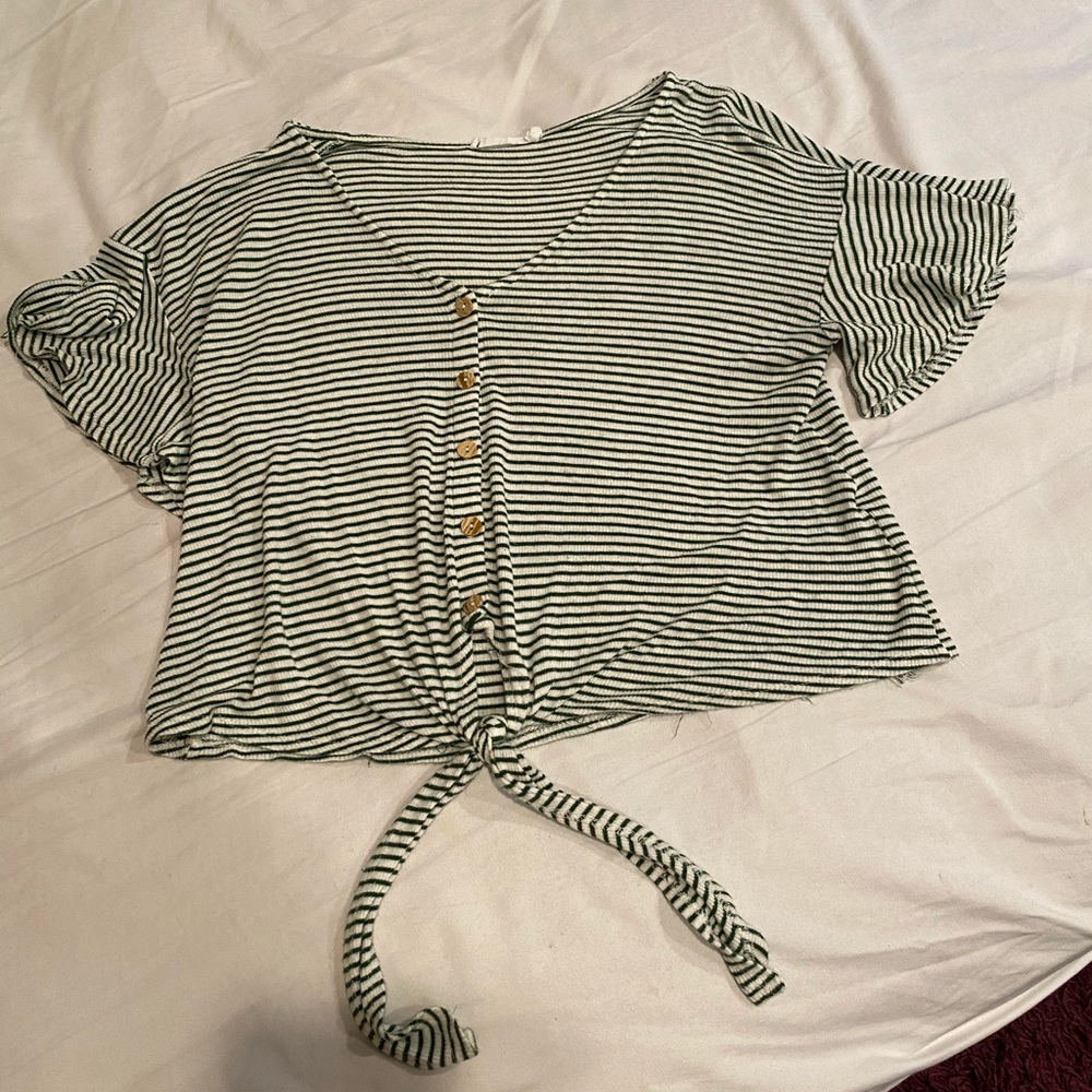 Striped ruffle short sleeve shirt